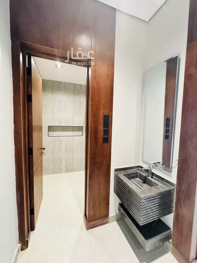 Apartment for Sale in Riyadh Al Yarmouk 12