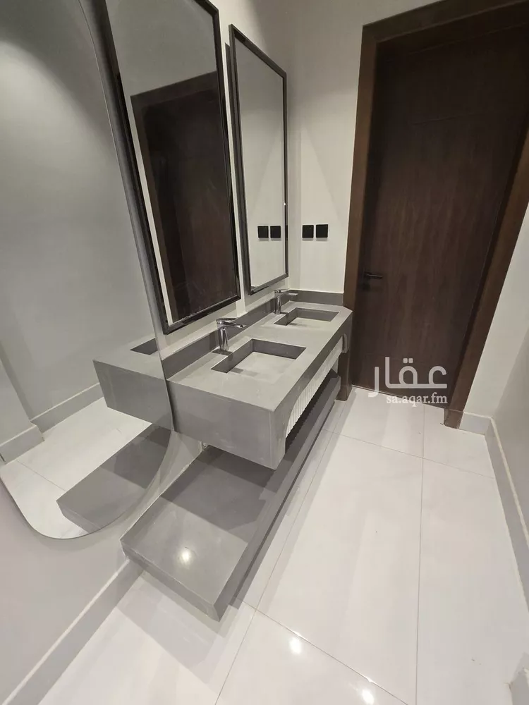 فيلا للبيع في شارع جبل البرم, حي الرمال, مدينة الرياض, منطقة الرياض صورة 5