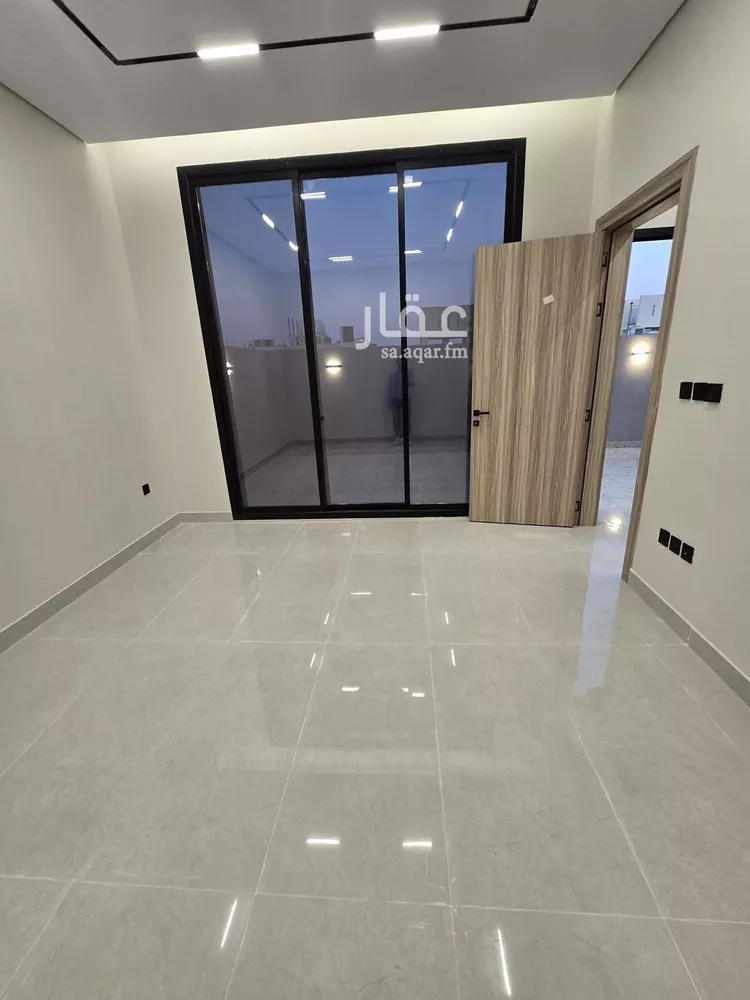 دور للبيع في شارع رقم 455, حي المونسية, مدينة الرياض, منطقة الرياض صورة 2