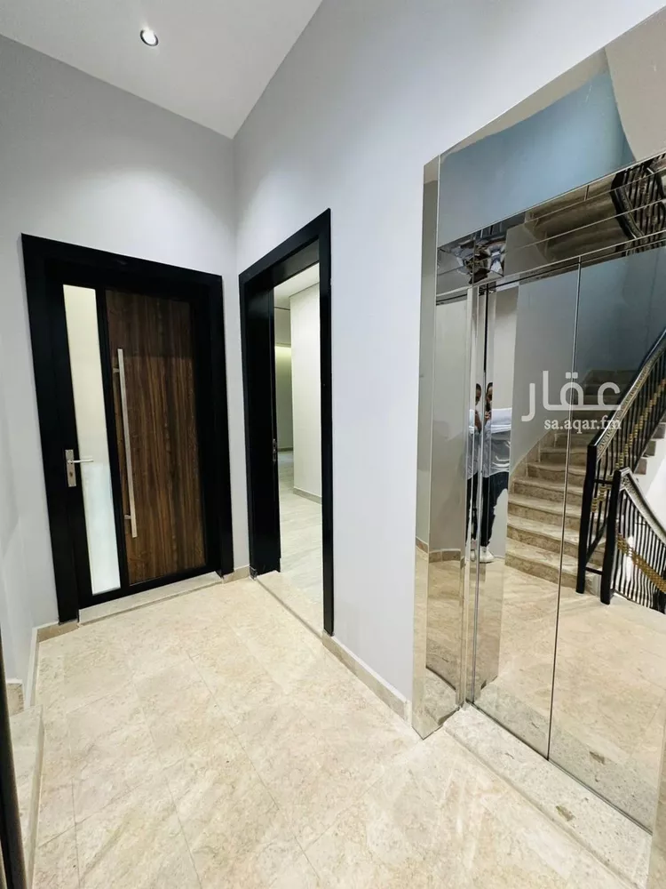 دور للبيع في شارع المنابية, حي الخليج, مدينة الرياض, منطقة الرياض صورة 5