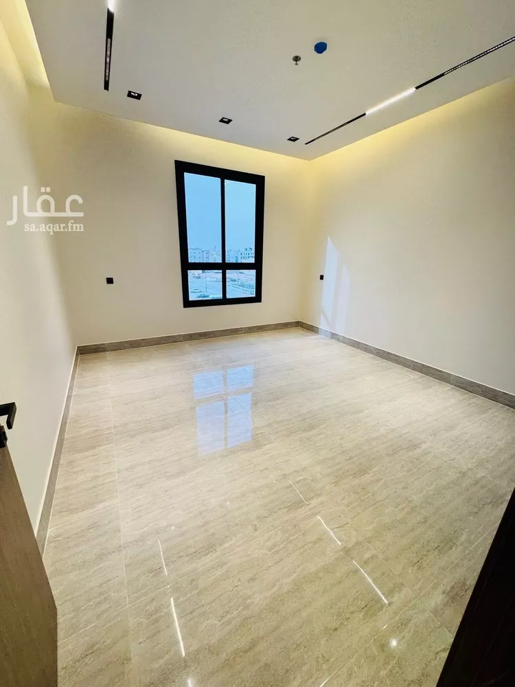 Apartment for Sale in Riyadh Al Yarmouk 7