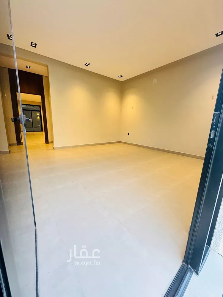فيلا للبيع في شارع رقم 325, حي المونسية, مدينة الرياض, منطقة الرياض صورة 3