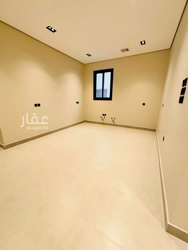 Apartment for Sale in Riyadh Al Yarmouk 8