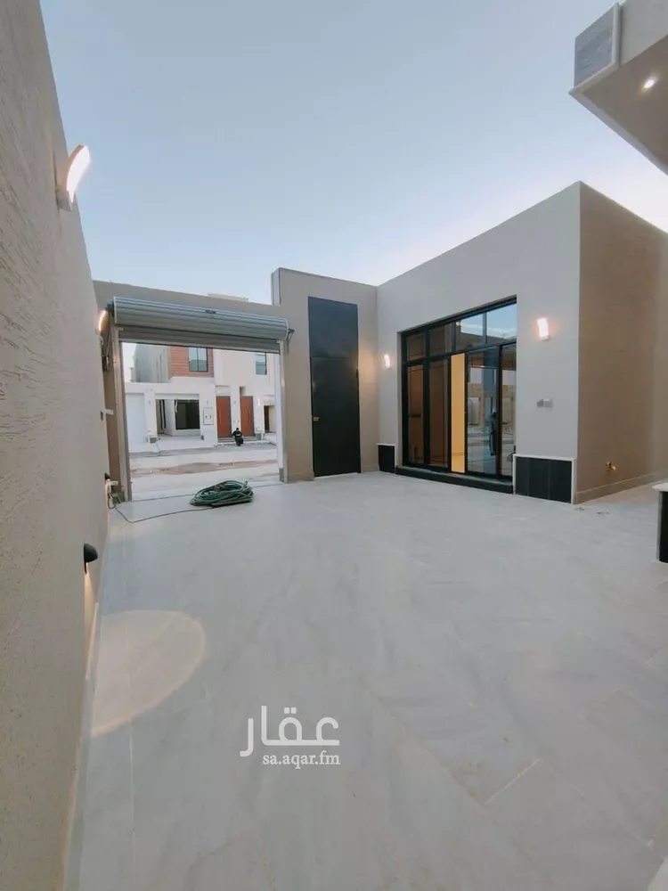 فيلا للبيع في شارع عبدالقدوس الانصاري, حي الرمال, مدينة الرياض, منطقة الرياض صورة 4