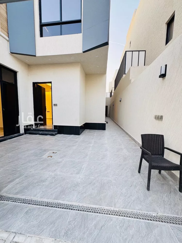 دور للبيع في شارع خرزة, حي الرمال, مدينة الرياض, منطقة الرياض صورة 4