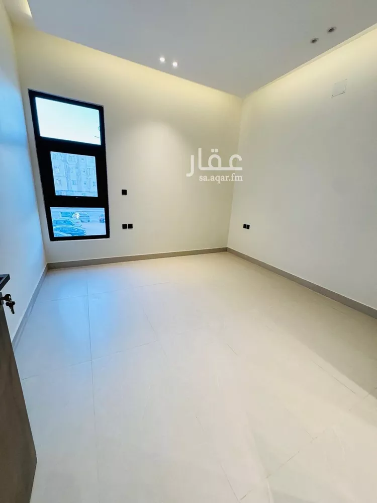 Apartment for Sale in Riyadh Al Yarmouk 9