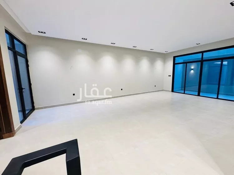 فيلا للبيع في شارع رقم 325, حي المونسية, مدينة الرياض, منطقة الرياض 9