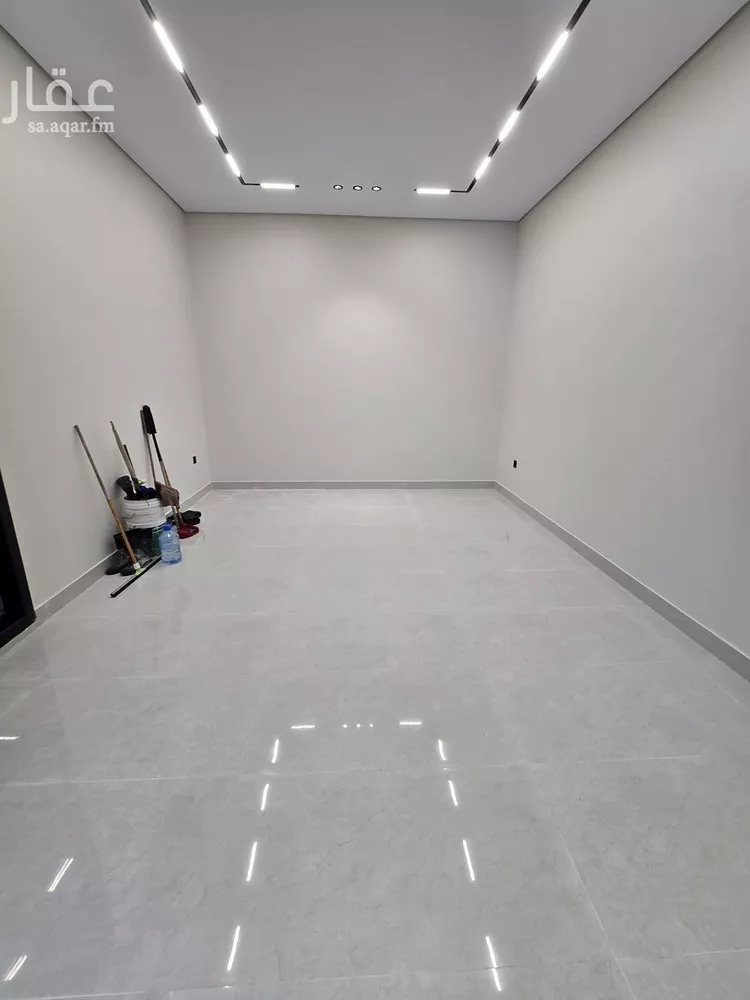 دور للبيع في شارع رقم 455, حي المونسية, مدينة الرياض, منطقة الرياض صورة 3