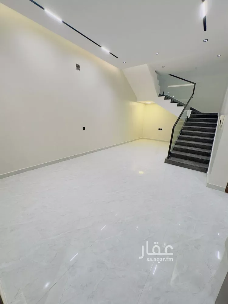 فيلا للبيع في شارع رقم 325, حي المونسية, مدينة الرياض, منطقة الرياض صورة 4