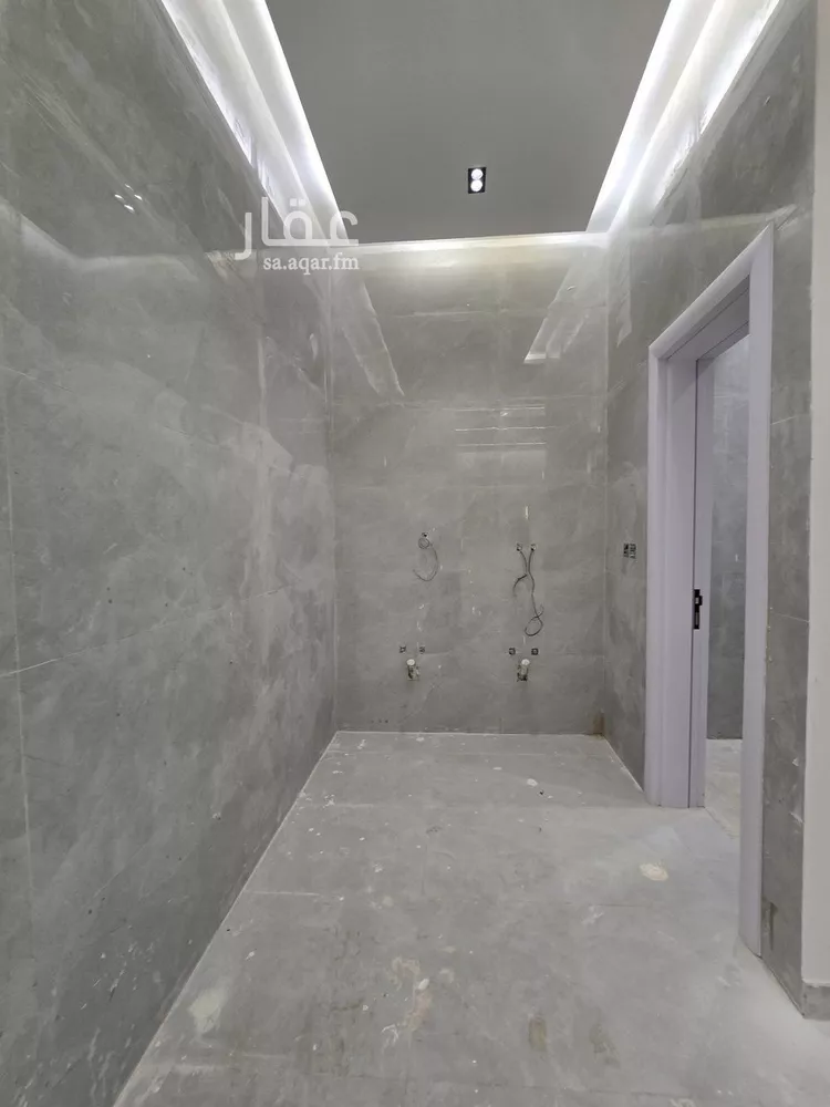 دور للبيع في شارع جبل المشايخ, حي القادسية, مدينة الرياض, منطقة الرياض صورة 3