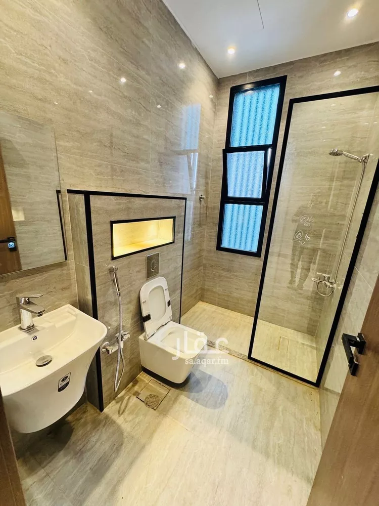 Apartment for Sale in Riyadh Al Yarmouk 13