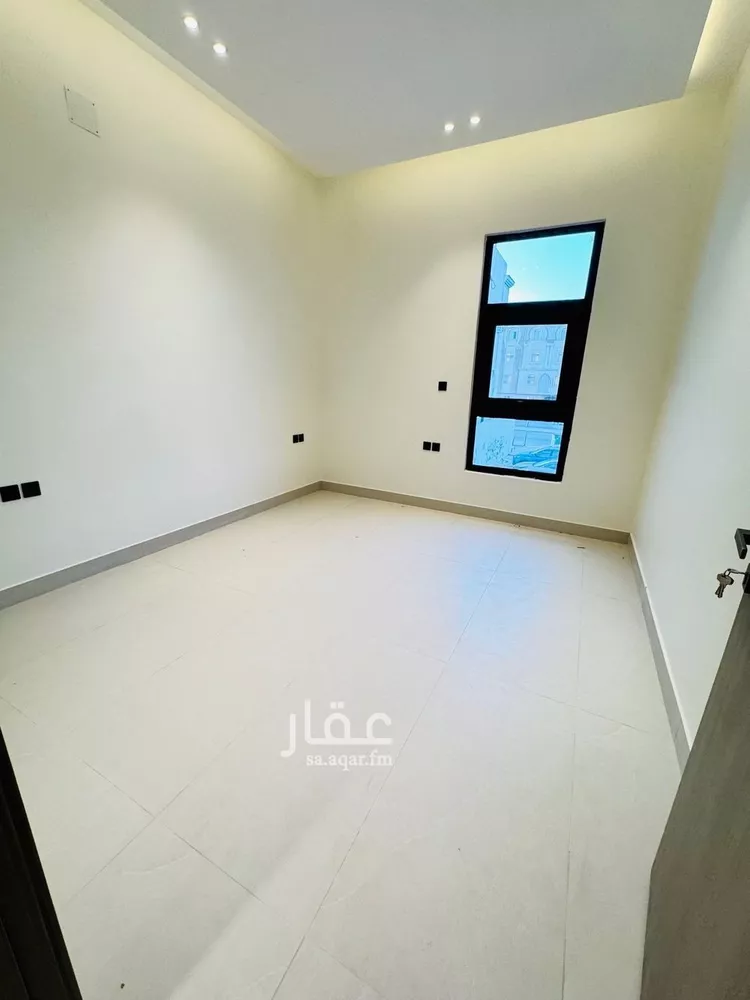 Apartment for Sale in Riyadh Al Yarmouk 12