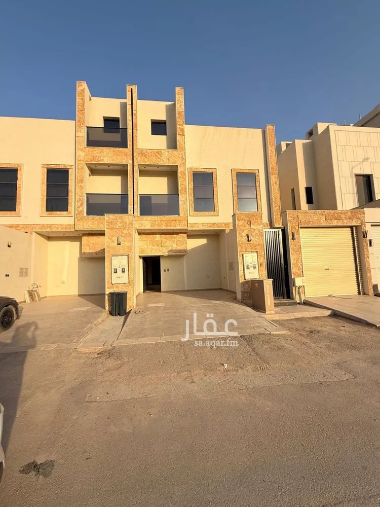 دور للبيع في شارع رقم 100, حي الجنادرية, مدينة الرياض, منطقة الرياض