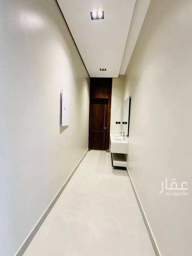 فيلا للبيع في شارع رقم 325, حي المونسية, مدينة الرياض, منطقة الرياض 8