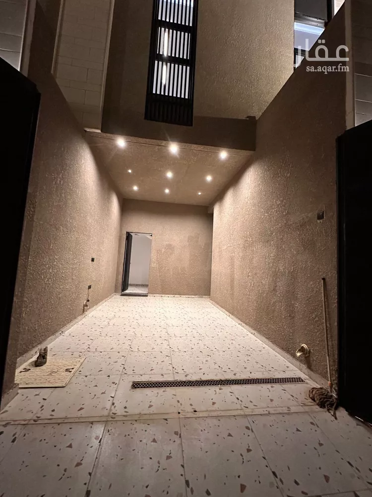 فيلا للبيع في شارع جبل طواله, حي القادسية, مدينة الرياض, منطقة الرياض صورة 3