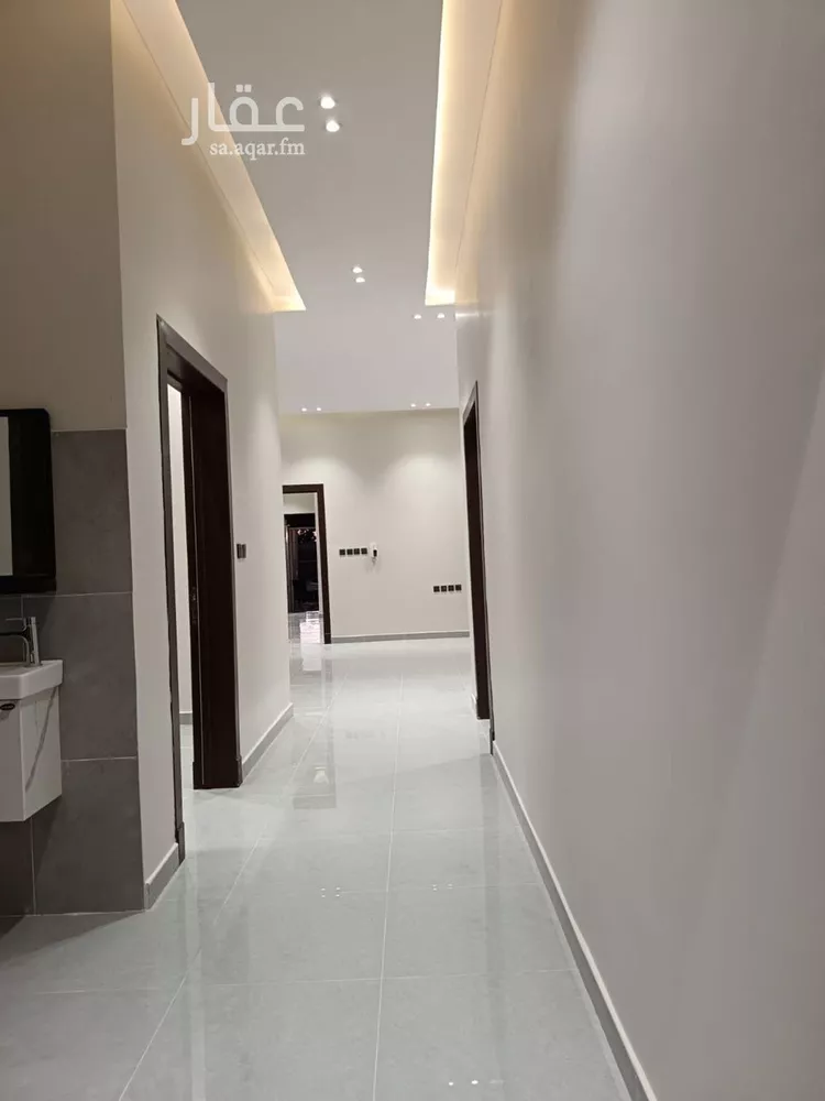 دور للبيع في شارع رقم 181, حي الجنادرية, مدينة الرياض, منطقة الرياض صورة 5