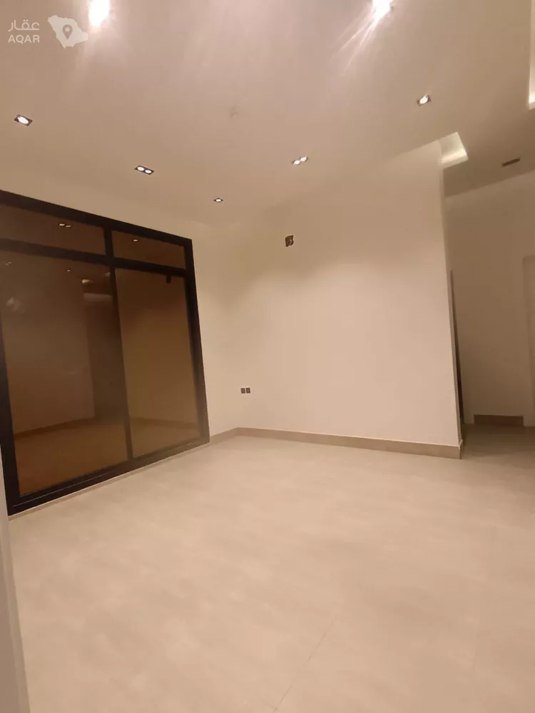 Apartment for Sale in Riyadh Al Yarmouk 8