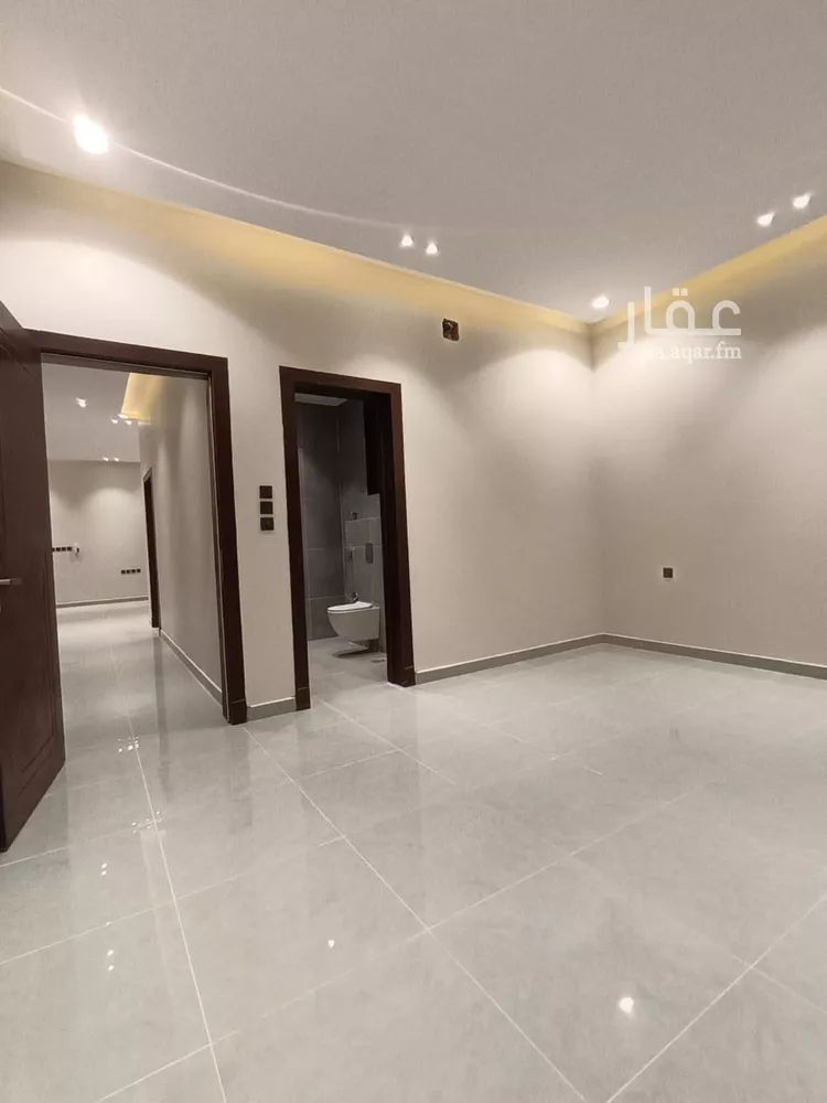 دور للبيع في شارع رقم 181, حي الجنادرية, مدينة الرياض, منطقة الرياض صورة 3