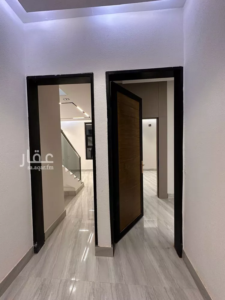 فيلا للبيع في شارع جبل طواله, حي القادسية, مدينة الرياض, منطقة الرياض صورة 4