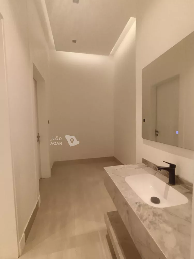 Apartment for Sale in Riyadh Al Yarmouk 17