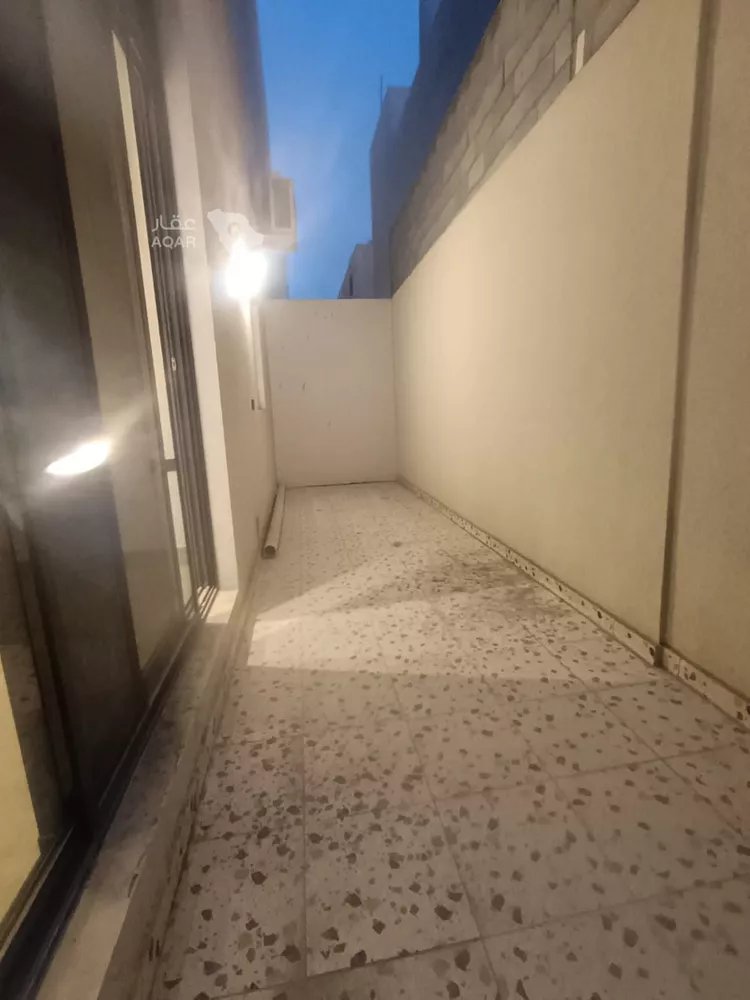 Apartment for Sale in Riyadh Al Yarmouk 11