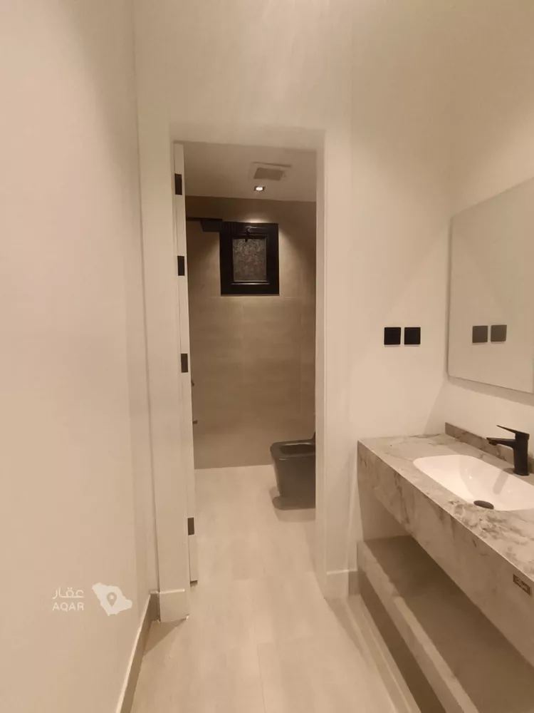Apartment for Sale in Riyadh Al Yarmouk 12