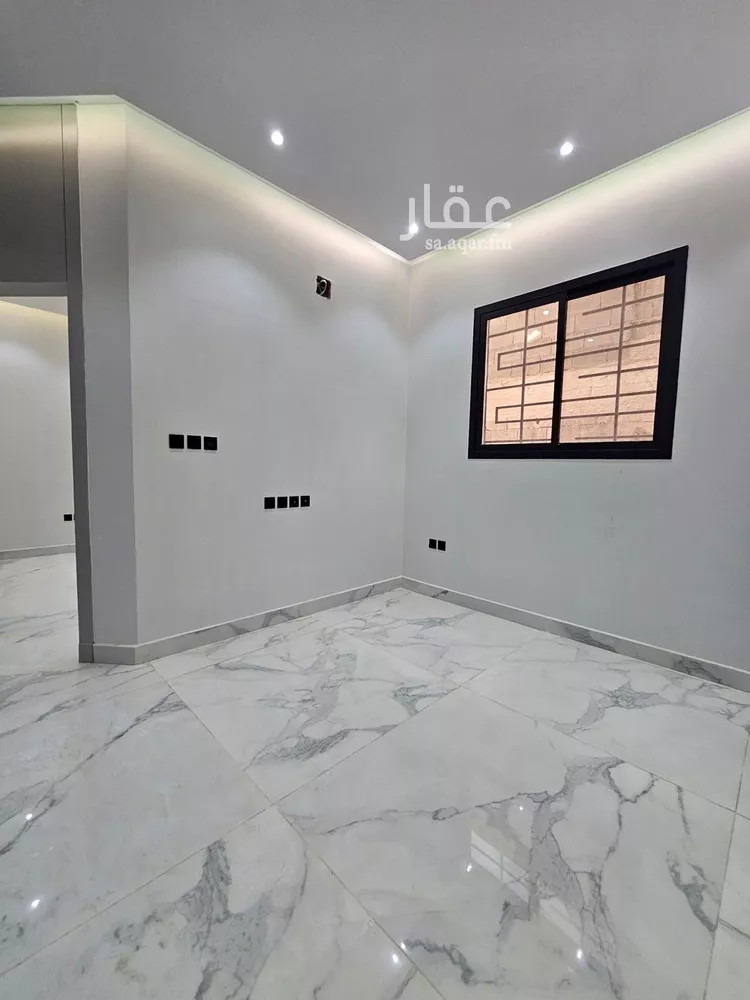 فيلا للبيع في شارع ابن طلحة, حي طويق, مدينة الرياض, منطقة الرياض صورة 2