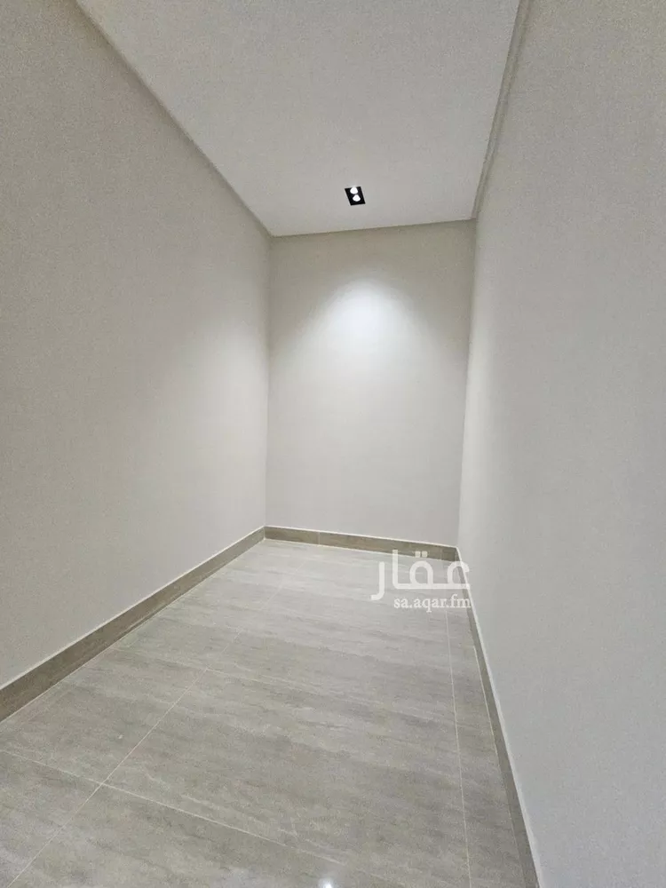فيلا للبيع في شارع الحضرة, حي طويق, مدينة الرياض, منطقة الرياض صورة 3
