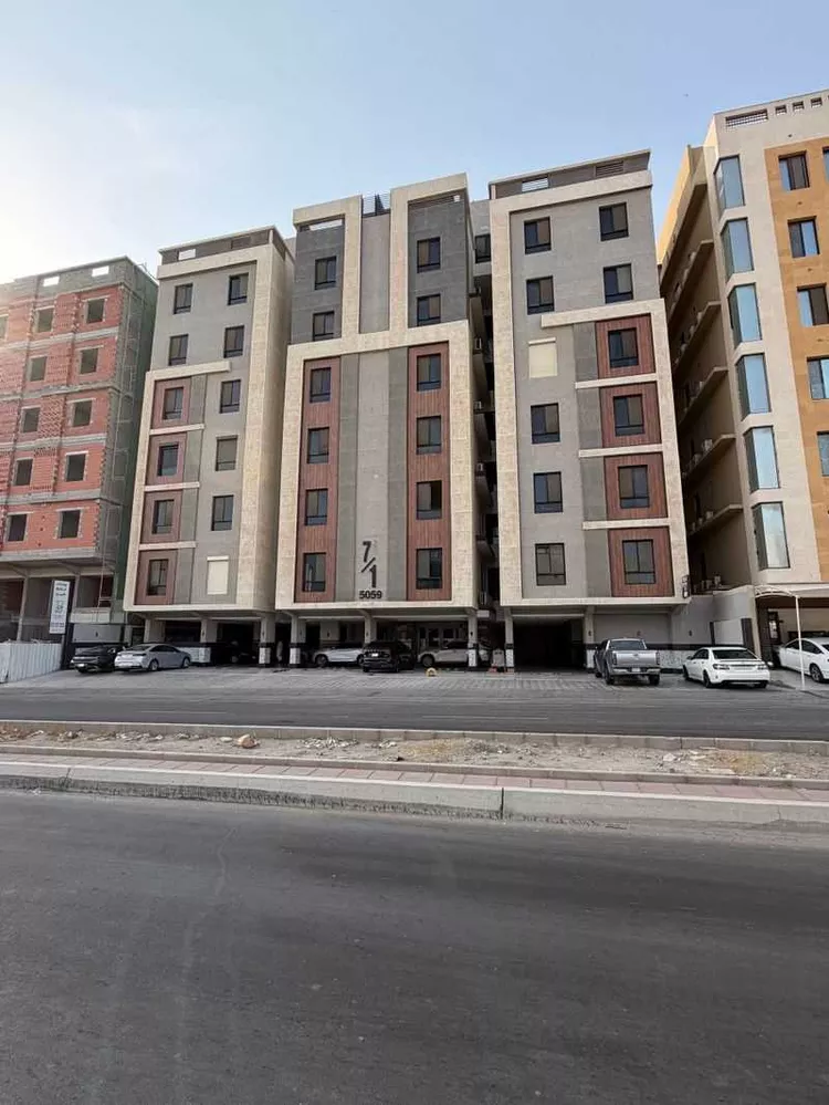 شقة للبيع في شارع ابو سعيد المكي, حي الصواري, مدينة جدة, منطقة مكة المكرمة