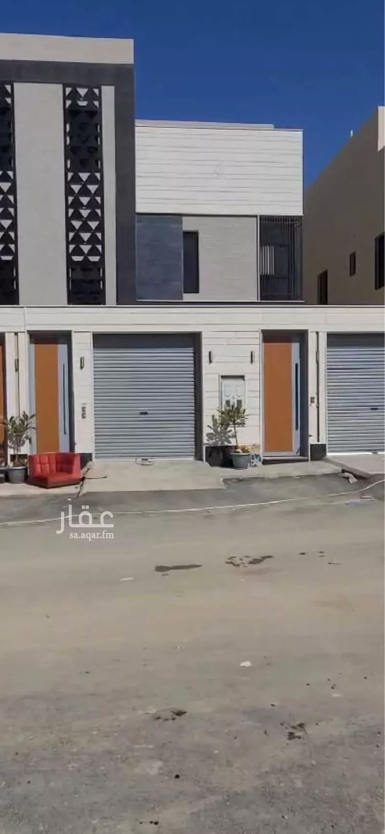 Floor for Rent in Riyadh Okaz