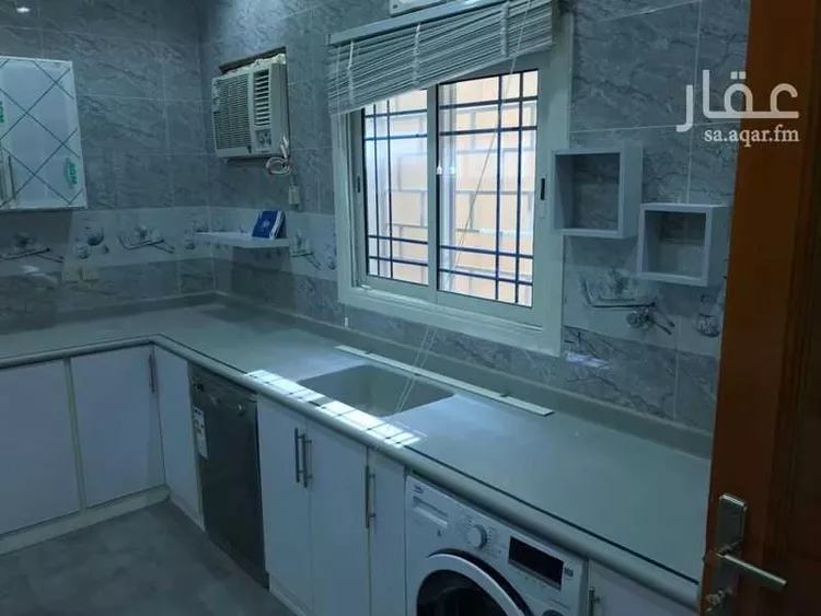 عمارة للبيع في شارع عبدالرحمن ابن مربع, حي الدفاع, مدينة المدينة المنورة, منطقة المدينة المنورة صورة 3