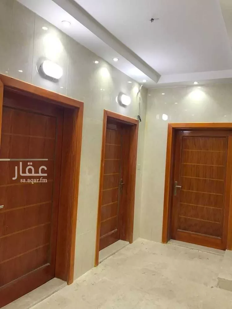 عمارة للبيع في شارع عبدالرحمن ابن مربع, حي الدفاع, مدينة المدينة المنورة, منطقة المدينة المنورة صورة 3