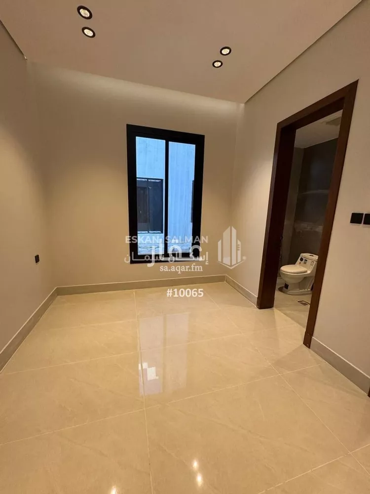 فيلا للبيع في شارع الحسين بن رواحة, حي الرمال, مدينة الرياض, منطقة الرياض صورة 5