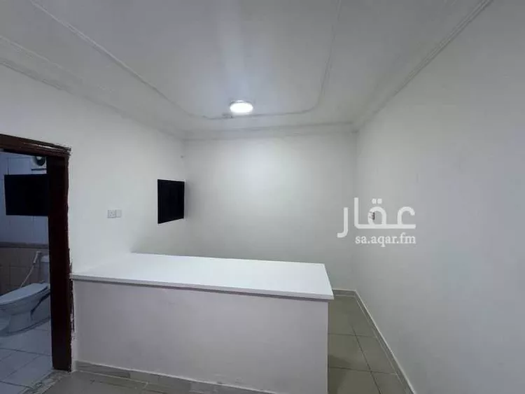 مكتب تجاري للإيجار في شارع ماجد بن عبدالعزيز, حي الصفاء, مدينة جدة, منطقة مكة المكرمة 8