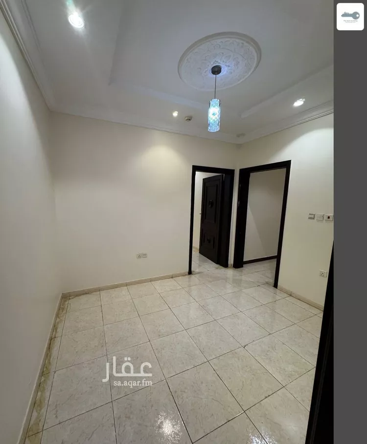مكتب تجاري للإيجار في شارع يحيى المعلمي, حي الربوة, مدينة جدة, منطقة مكة المكرمة صورة 4