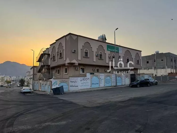 عمارة للإيجار في شارع معلي بن منصور, حي الرانوناء, مدينة المدينه المنوره, منطقة المدينة المنورة صورة 2