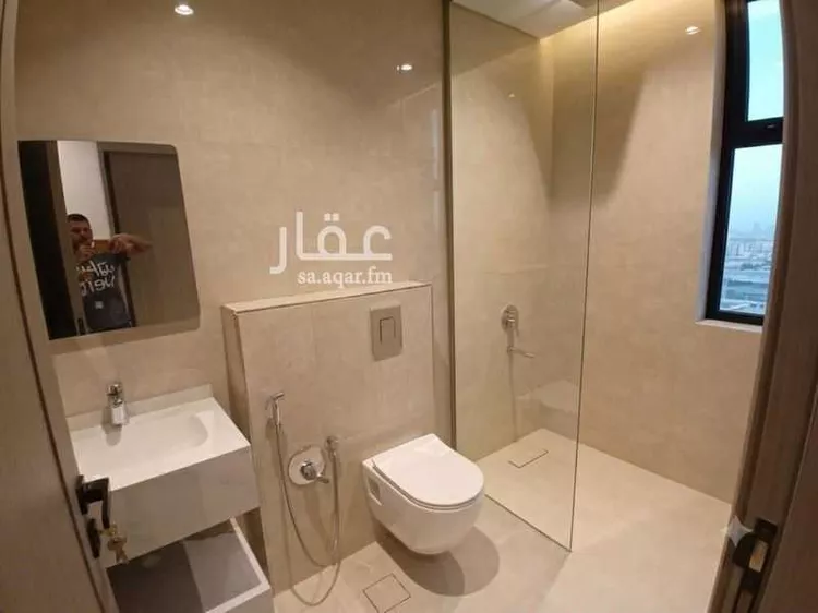 عمارة للإيجار في شارع مصعب بن عمير, حي الضباط, مدينة الرياض, منطقة الرياض صورة 5