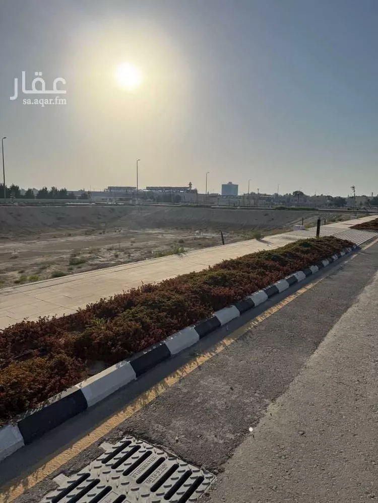 أرض للبيع في شارع الثامن عشر, حي مخطط الإتصالات, مدينة الدمام, المنطقة الشرقية صورة 2