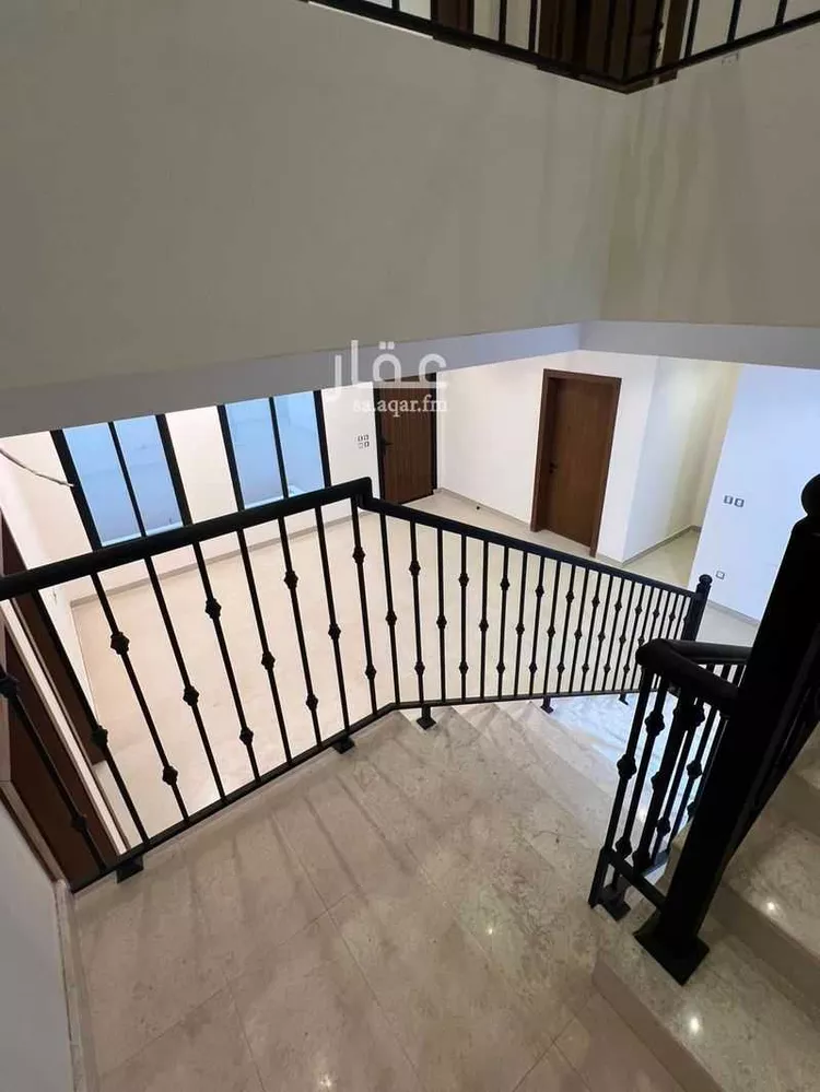 Floor for Sale in Riyadh Dhahrat Al Badi'ah