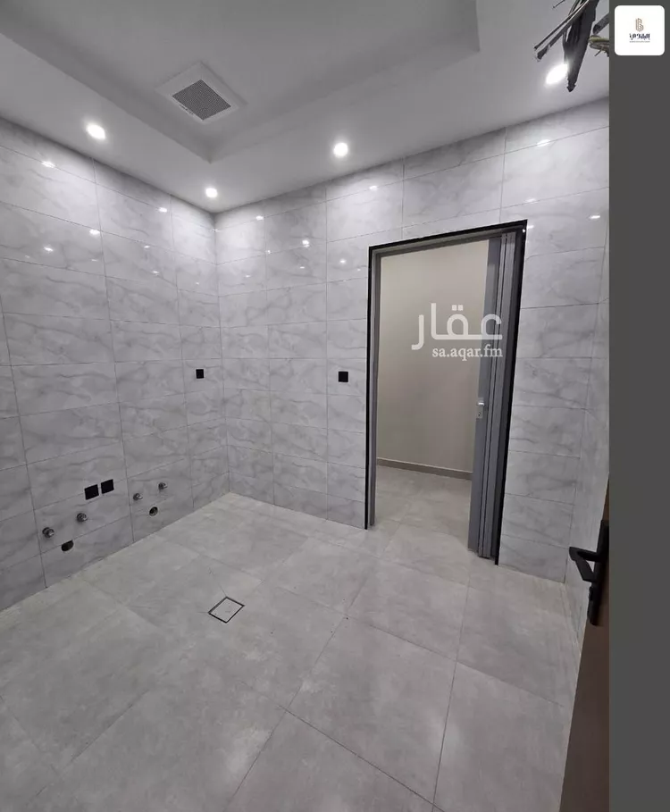 شقة للبيع في شارع إبن بكار, حي الصفاء, مدينة جدة, منطقة مكة المكرمة صورة 3