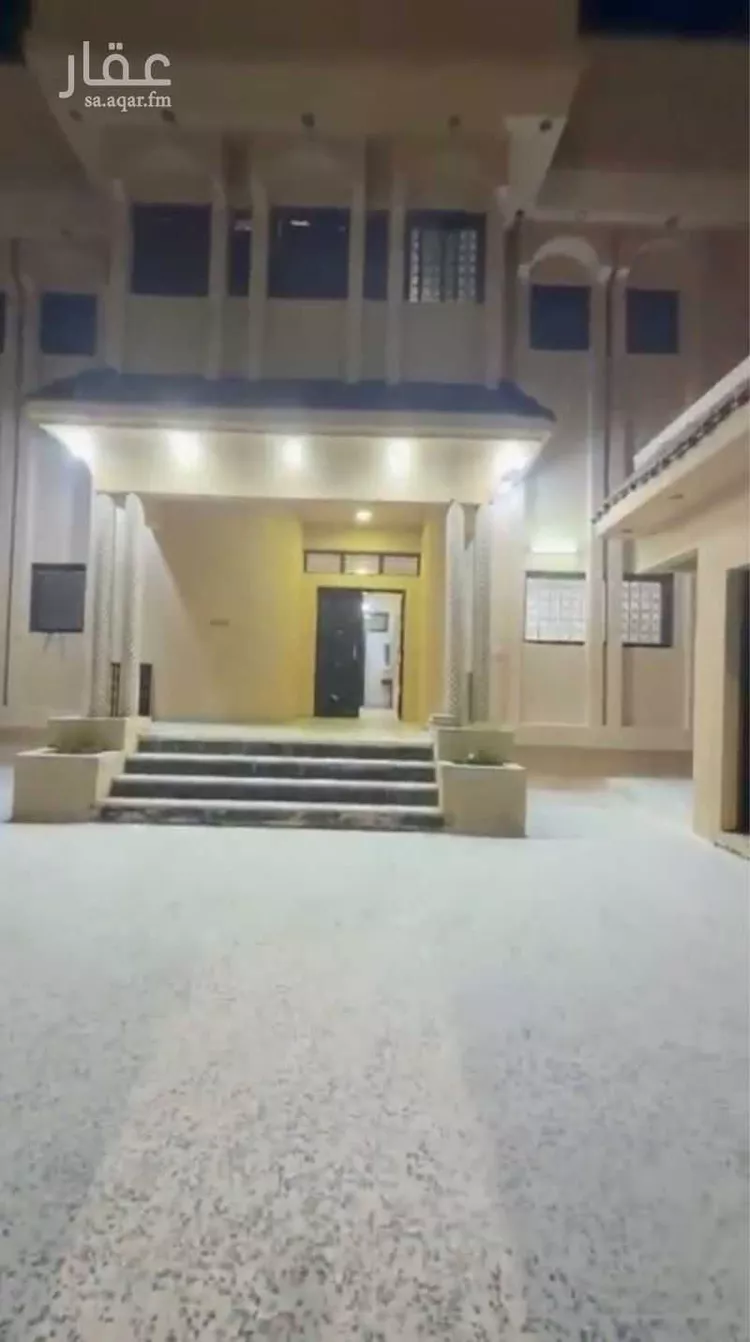 فيلا للإيجار في شارع بجير الطائي, حي الفايزية, مدينة بريدة, منطقة القصيم صورة 3
