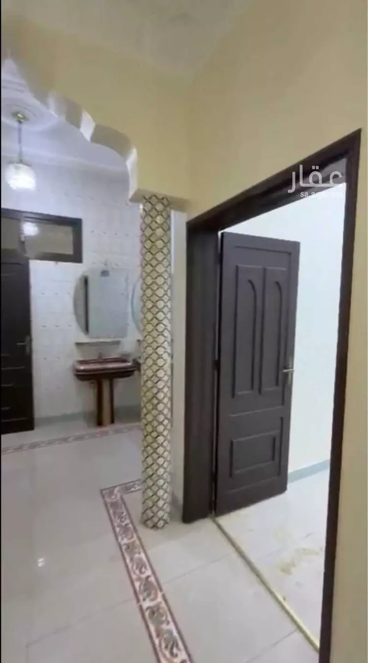 فيلا للإيجار في شارع بجير الطائي, حي الفايزية, مدينة بريدة, منطقة القصيم صورة 5