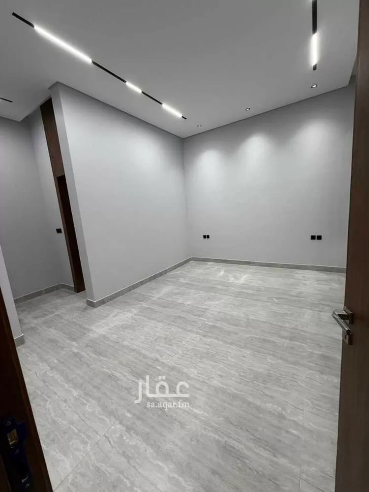 دور للبيع في شارع صهر الغمري, حي الخليج, مدينة الرياض, منطقة الرياض 7