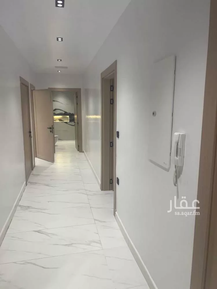 شقة للإيجار في شارع رقم 405, حي الملقا, مدينة الرياض, منطقة الرياض صورة 2