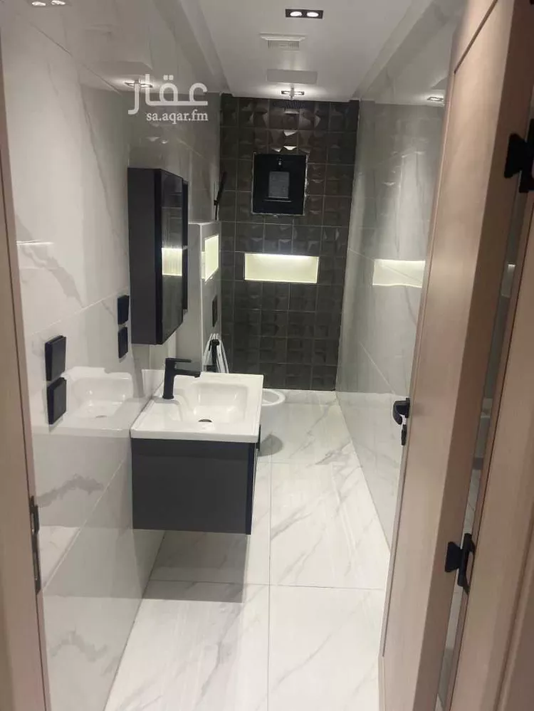 شقة للإيجار في شارع رقم 405, حي الملقا, مدينة الرياض, منطقة الرياض صورة 3
