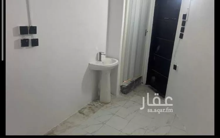 غرفة للإيجار في شارع رقم 405, حي الملقا, مدينة الرياض, منطقة الرياض