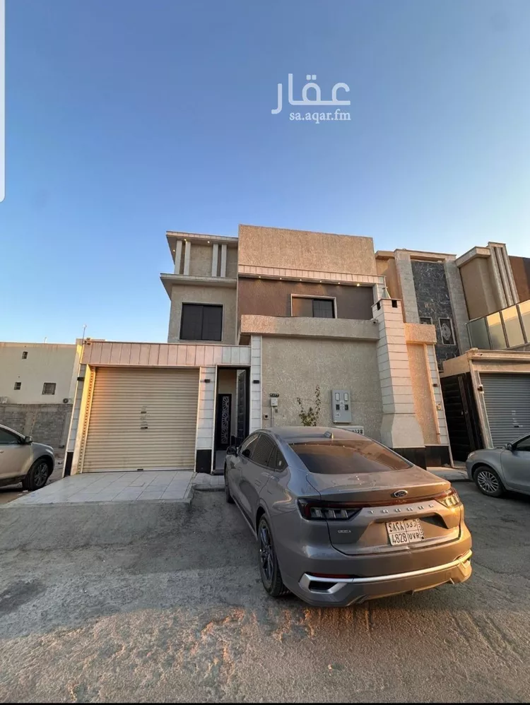 فيلا للإيجار في شارع زينب بنت أبي سلمة, حي الرمال, مدينة الرياض, منطقة الرياض