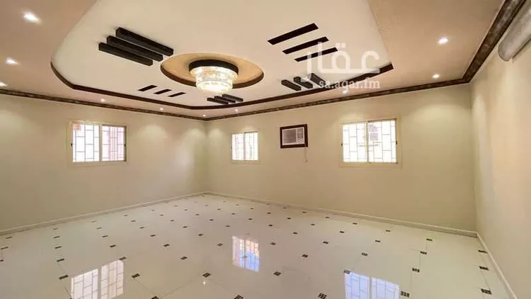 شقة للبيع في شارع عبدالله ابن جلوي, حي القيم الأعلى, مدينة الطائف, منطقة مكة المكرمة صورة 2