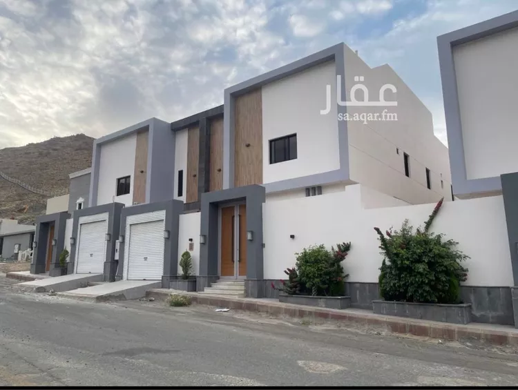 فيلا للبيع في شارع 1938585, حي أم الرصف, مدينة امارة منطقة مكة المكرمة - الطائف, منطقة مكة المكرمة