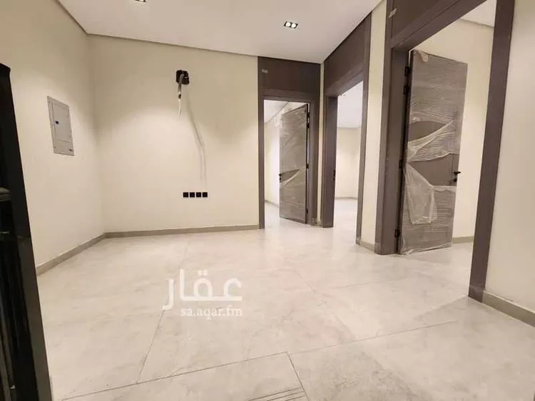 فيلا للبيع في شارع الطاهري, حي الراكة الجنوبية, مدينة الخبر, المنطقة الشرقية 8